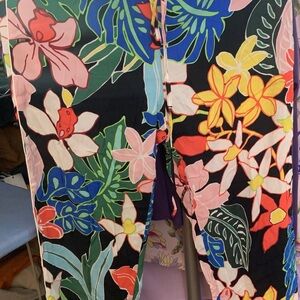 Bold Tropical Floral Print Pants - Multicolor